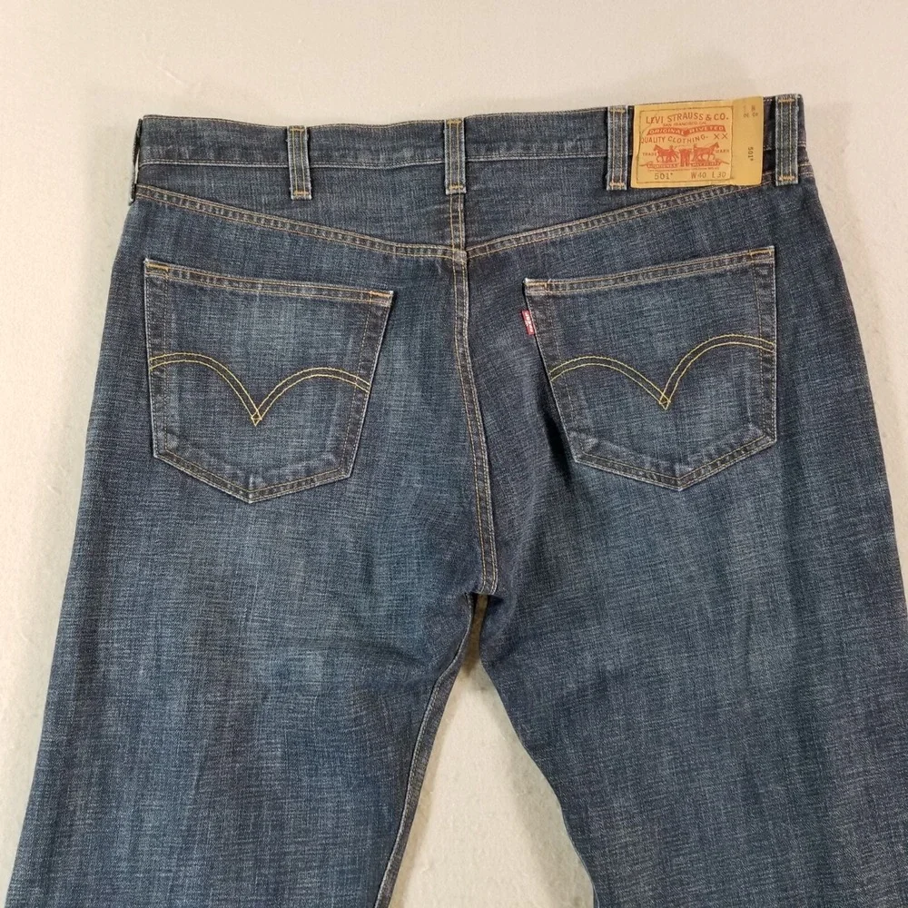 Levi's 501 jeans men's 40 x 30 regular fit straight blue button fly denim pants